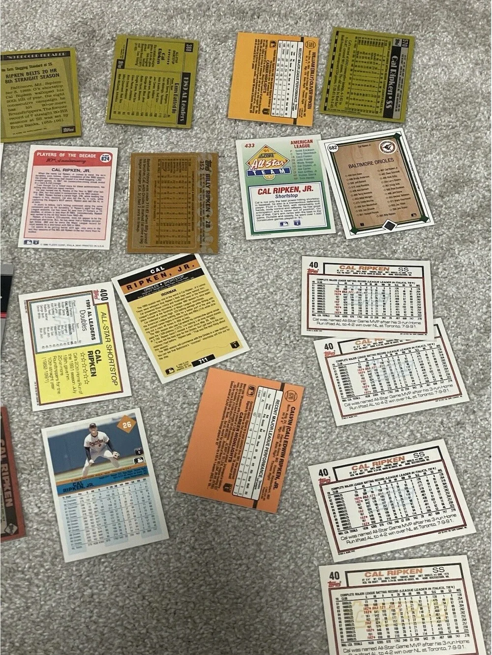 (CAL RIPKEN JR & Billy  Vintage LOT Of Cards